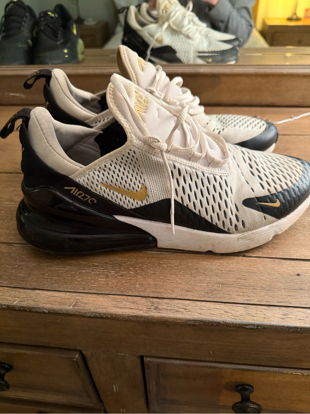 Nike Air Max 270 Cream Black Gold Running Sneakers - Picture 3 of 4